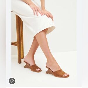 Enya Wedge by Reformation
